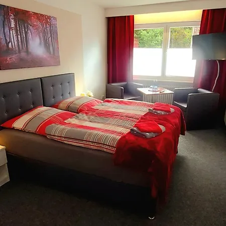 Georgenhoehe 호텔 3*